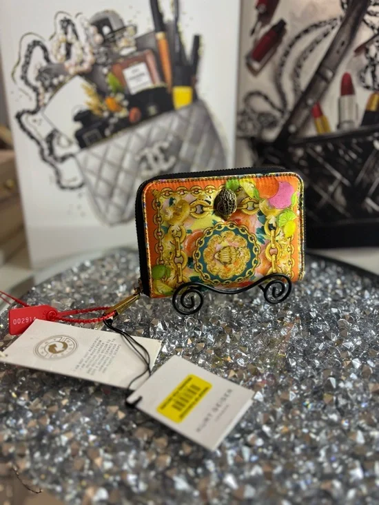 Kurt Geiger RARE London Small Scarf Print Wallet NWT - Picture 1 of 15